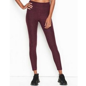Incredible Essential Legging.